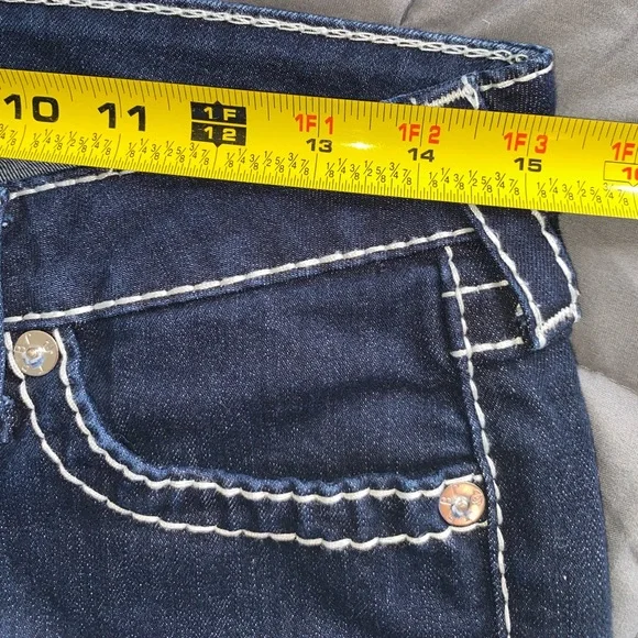 True religion |denim knee  length shorts | size 28 - Picture 4 of 9